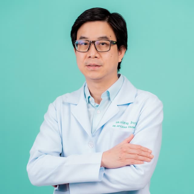 APICHAN CHAMNANVEJ,M.D.