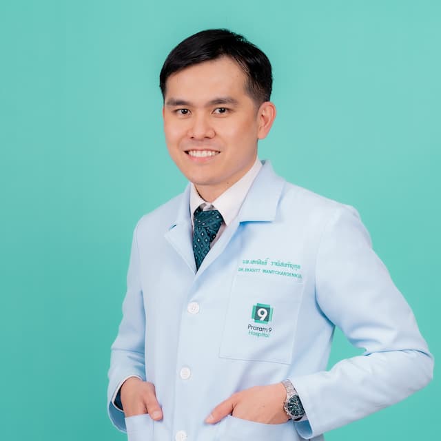 EKASITT WANITCHAROENKUL,M.D.