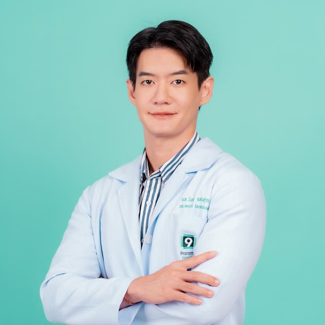 นพ. วิชญ์ แสงสุวรรณ