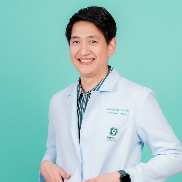 นพ. อิทธิวัฒน์ อ่อนกลิ่น