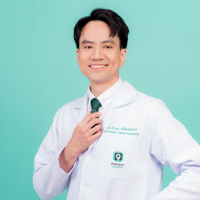 นพ. ศิรวุฒ ตรีภัทรชยากร